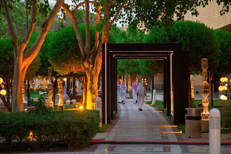 كيفية حجز مطاعم المربع في موسم الرياض