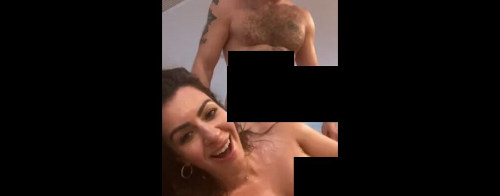 فيلم الينا انجل في المول